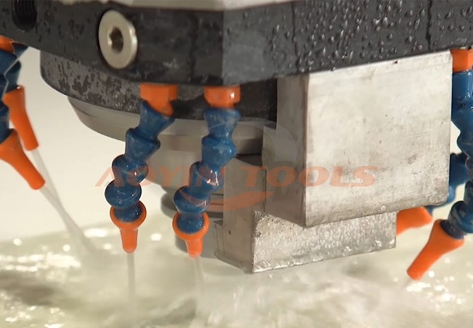 Что такое фрезерный станок с ЧПУ? Краткий обзор удобного инструмента Precision Machining